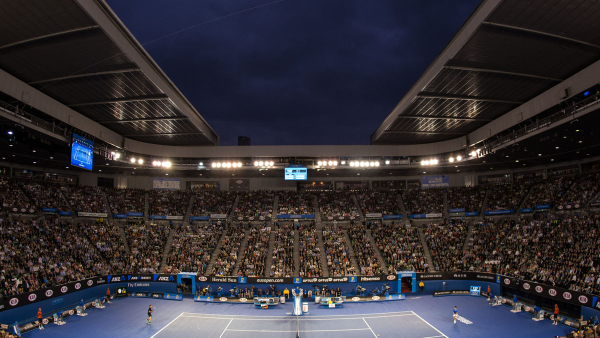 Melbourne Park Australian Open Tennis 2015 D14 01/02/2015 GENERAL VIEW - ANDY MURRAY (GBR) v NOVAK DJOKOVIC (SRB) Men's Final Match Photo: Lucas Wroe / Tennis Photo Network